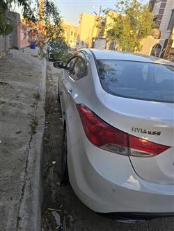 هیۆندای ئەلەنترا